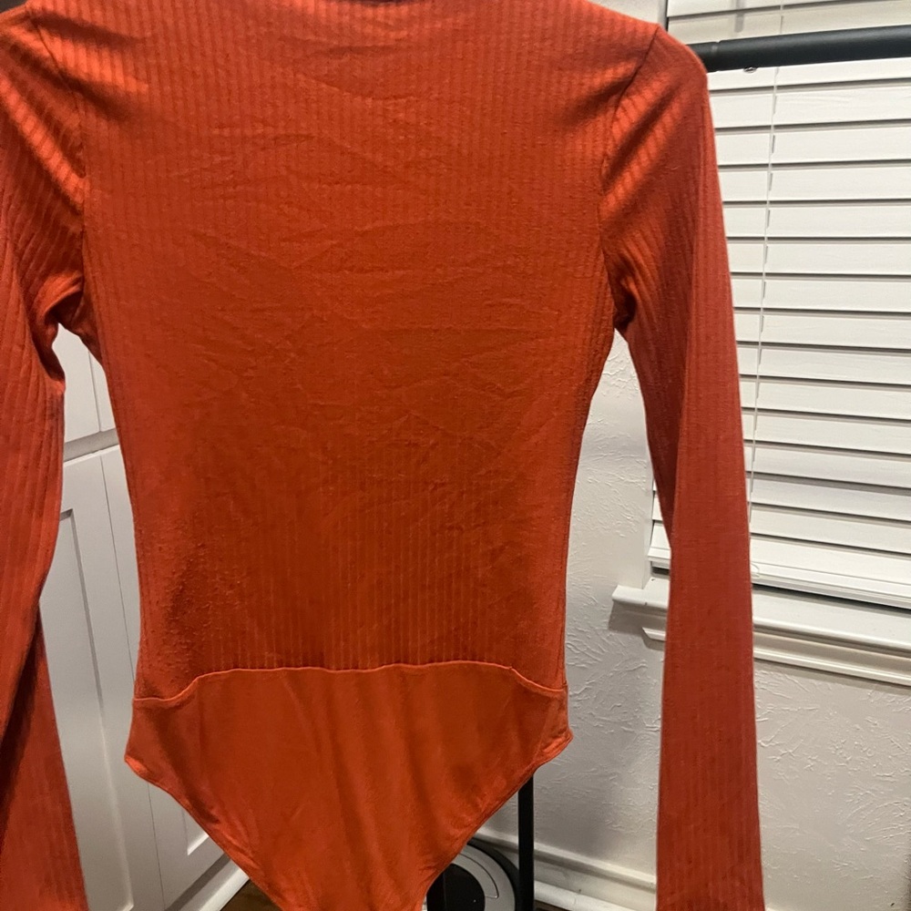 Rust Orange Ribbed Bodysuit with Buttons - Picture 3 of 3